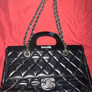 Chanel 2021 Shoulder Bag Black Quilted
